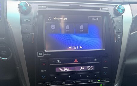 Toyota Camry, 2017 год, 1 900 000 рублей, 12 фотография