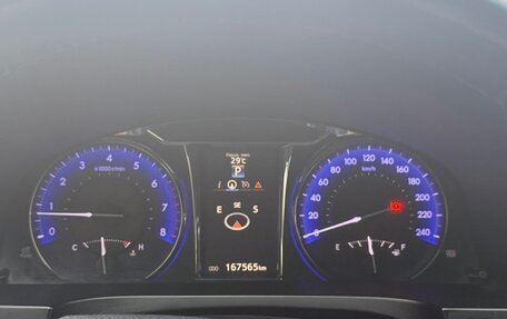 Toyota Camry, 2017 год, 1 900 000 рублей, 16 фотография