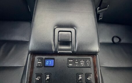 Toyota Camry, 2017 год, 1 900 000 рублей, 13 фотография
