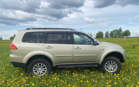 Mitsubishi Pajero Sport II рестайлинг, 2010 год, 1 120 000 рублей, 9 фотография