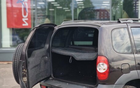 Chevrolet Niva I рестайлинг, 2011 год, 499 000 рублей, 7 фотография