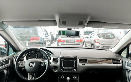 Volkswagen Touareg III, 2014 год, 1 950 000 рублей, 17 фотография
