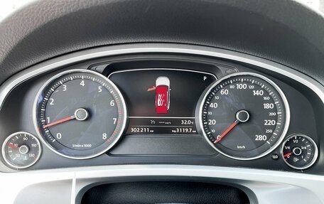 Volkswagen Touareg III, 2014 год, 1 950 000 рублей, 16 фотография