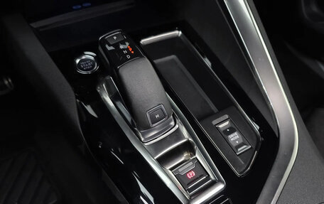Peugeot 3008 II, 2022 год, 2 360 000 рублей, 14 фотография