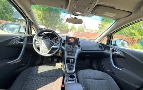 Opel Astra J, 2013 год, 550 000 рублей, 8 фотография