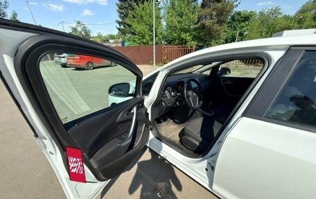 Opel Astra J, 2013 год, 550 000 рублей, 6 фотография