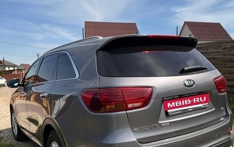 KIA Sorento III Prime рестайлинг, 2018 год, 2 000 000 рублей, 3 фотография