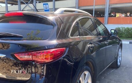 Infiniti FX II, 2012 год, 2 150 000 рублей, 16 фотография