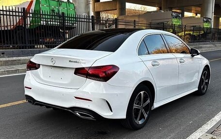 Mercedes-Benz A-Класс, 2023 год, 2 280 000 рублей, 3 фотография