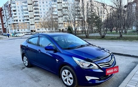 Hyundai Solaris II рестайлинг, 2015 год, 960 000 рублей, 2 фотография