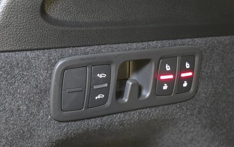 Audi Q7, 2025 год, 13 780 000 рублей, 38 фотография