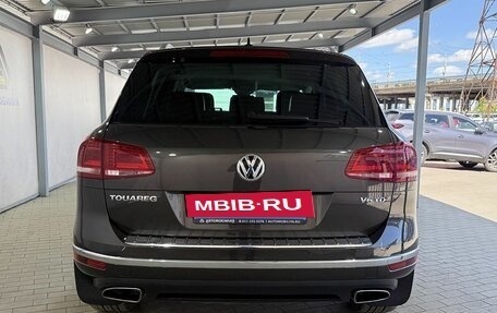 Volkswagen Touareg III, 2016 год, 3 199 000 рублей, 4 фотография