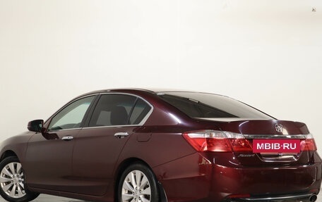 Honda Accord IX рестайлинг, 2013 год, 1 279 000 рублей, 5 фотография