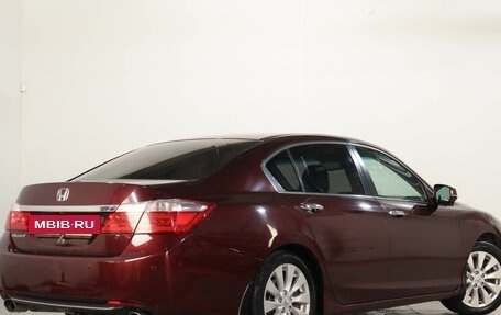 Honda Accord IX рестайлинг, 2013 год, 1 279 000 рублей, 7 фотография