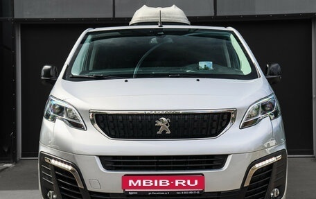 Peugeot Traveller I, 2020 год, 3 600 000 рублей, 2 фотография