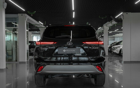 Toyota Highlander, 2026 год, 5 200 000 рублей, 6 фотография