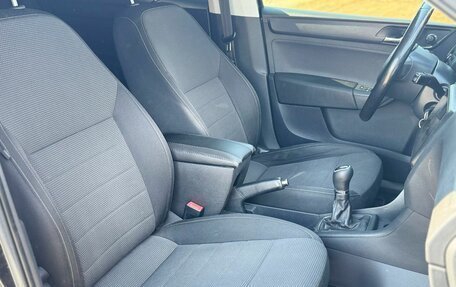 Skoda Rapid I, 2014 год, 869 000 рублей, 11 фотография