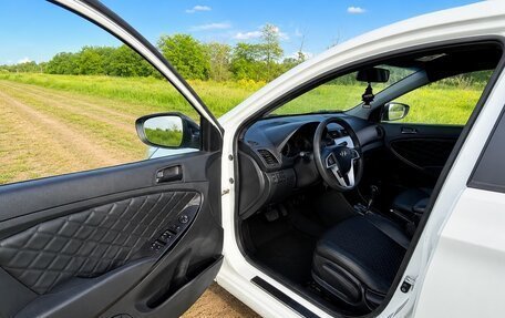 Hyundai Solaris II рестайлинг, 2013 год, 666 666 рублей, 15 фотография