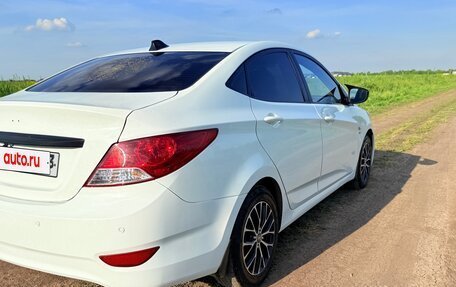 Hyundai Solaris II рестайлинг, 2013 год, 666 666 рублей, 5 фотография