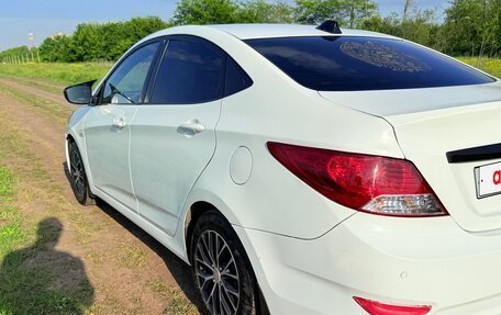 Hyundai Solaris II рестайлинг, 2013 год, 666 666 рублей, 6 фотография