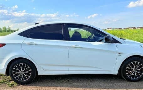 Hyundai Solaris II рестайлинг, 2013 год, 666 666 рублей, 4 фотография