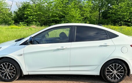 Hyundai Solaris II рестайлинг, 2013 год, 666 666 рублей, 3 фотография