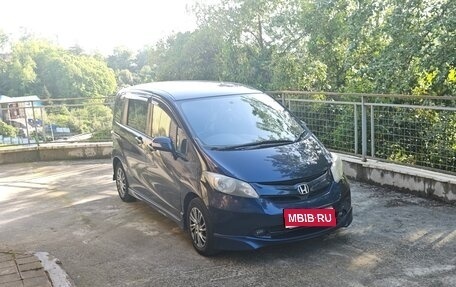 Honda Freed I, 2010 год, 1 050 000 рублей, 1 фотография