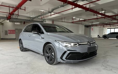 Volkswagen Golf VIII, 2023 год, 2 500 000 рублей, 1 фотография