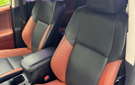 Toyota RAV4, 2013 год, 1 850 000 рублей, 12 фотография