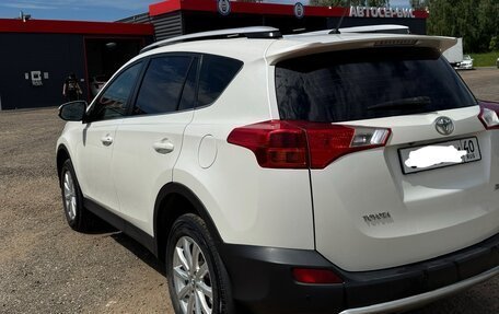 Toyota RAV4, 2013 год, 1 850 000 рублей, 4 фотография