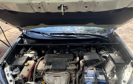 Toyota RAV4, 2013 год, 1 850 000 рублей, 24 фотография