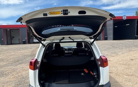 Toyota RAV4, 2013 год, 1 850 000 рублей, 22 фотография
