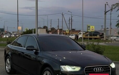 Audi A4, 2013 год, 880 000 рублей, 2 фотография