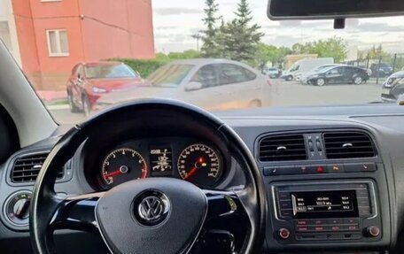 Volkswagen Polo VI (EU Market), 2016 год, 1 290 000 рублей, 3 фотография