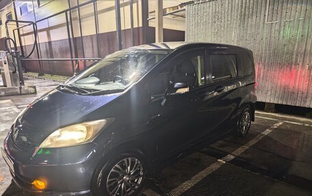 Honda Freed I, 2010 год, 1 050 000 рублей, 14 фотография