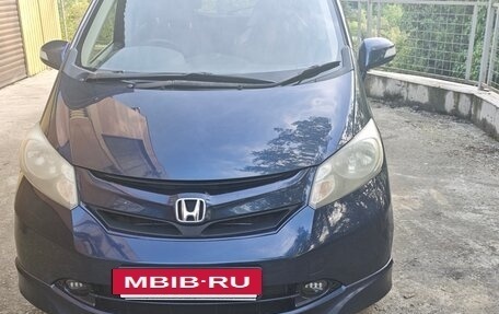 Honda Freed I, 2010 год, 1 050 000 рублей, 5 фотография