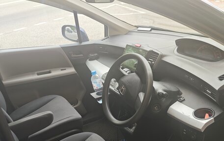 Honda Freed I, 2010 год, 1 050 000 рублей, 20 фотография