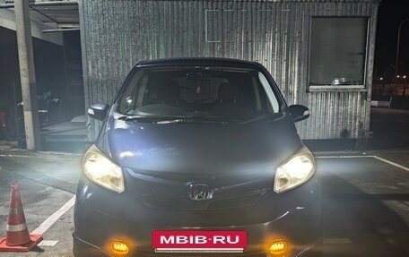 Honda Freed I, 2010 год, 1 050 000 рублей, 13 фотография