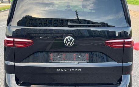 Volkswagen Multivan, 2023 год, 7 500 000 рублей, 5 фотография