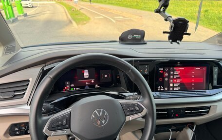 Volkswagen Multivan, 2023 год, 7 500 000 рублей, 9 фотография