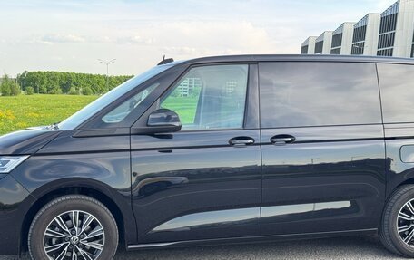 Volkswagen Multivan, 2023 год, 7 500 000 рублей, 6 фотография