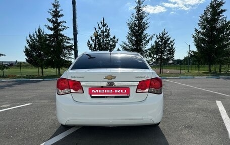 Chevrolet Cruze II, 2012 год, 635 000 рублей, 6 фотография
