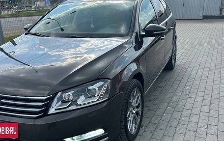 Volkswagen Passat B7, 2014 год, 1 200 000 рублей, 2 фотография