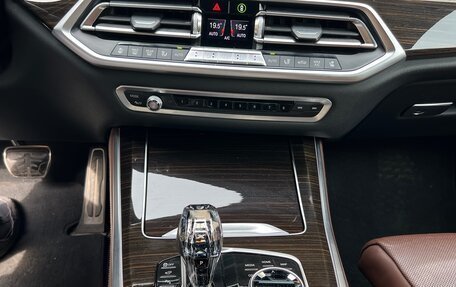 BMW X5, 2019 год, 5 750 000 рублей, 16 фотография