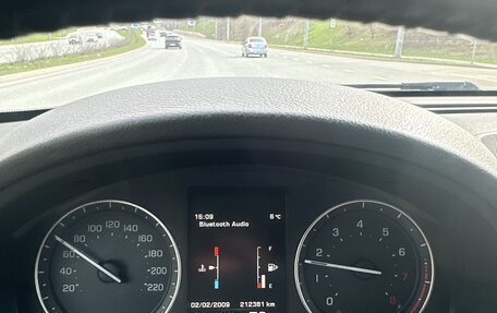 Land Rover Freelander II рестайлинг 2, 2014 год, 1 400 000 рублей, 15 фотография