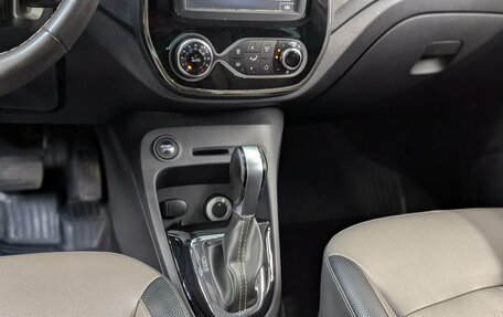 Renault Kaptur I рестайлинг, 2018 год, 1 770 000 рублей, 17 фотография