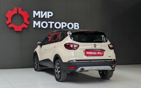 Renault Kaptur I рестайлинг, 2018 год, 1 770 000 рублей, 6 фотография