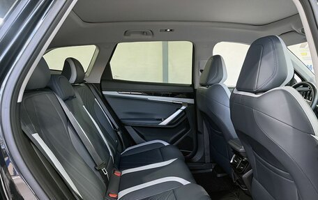 Geely Atlas, 2024 год, 2 569 000 рублей, 12 фотография