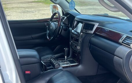 Lexus LX III, 2012 год, 3 890 000 рублей, 7 фотография
