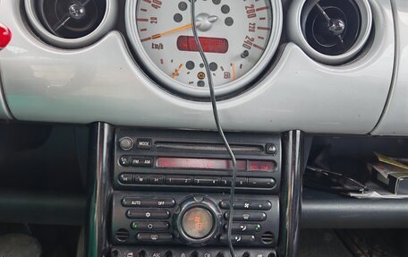 MINI Hatch, 2002 год, 600 000 рублей, 7 фотография